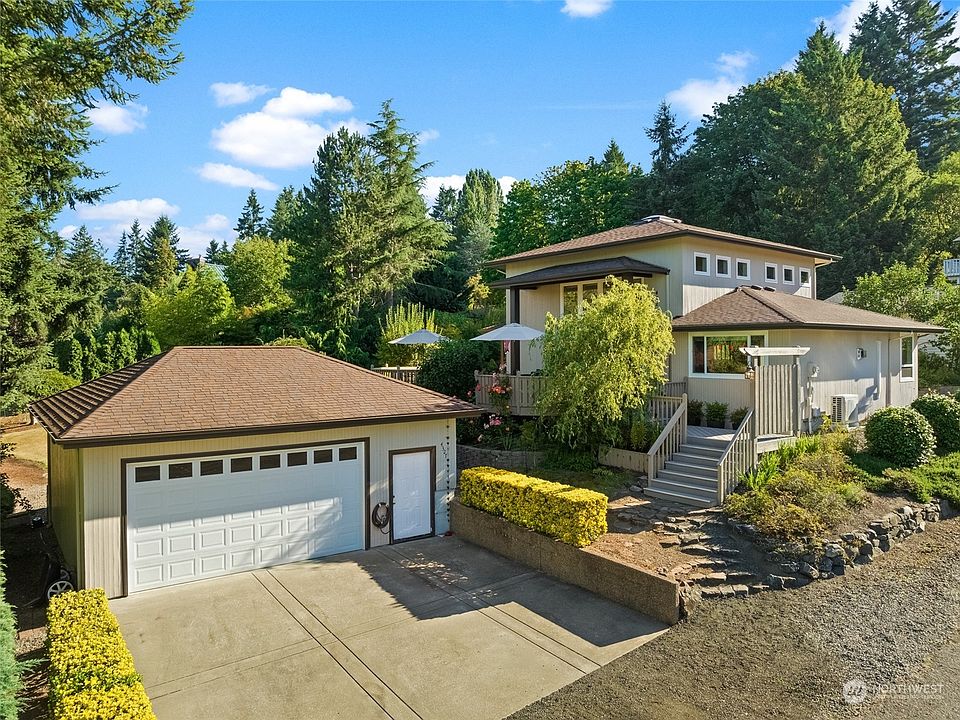 1st image of 4327 Shore Drive NW