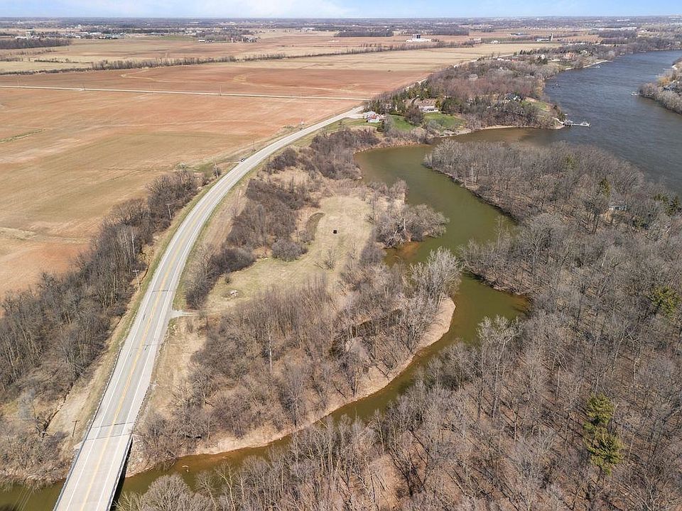 2nd image of Lost Dauphin Rd