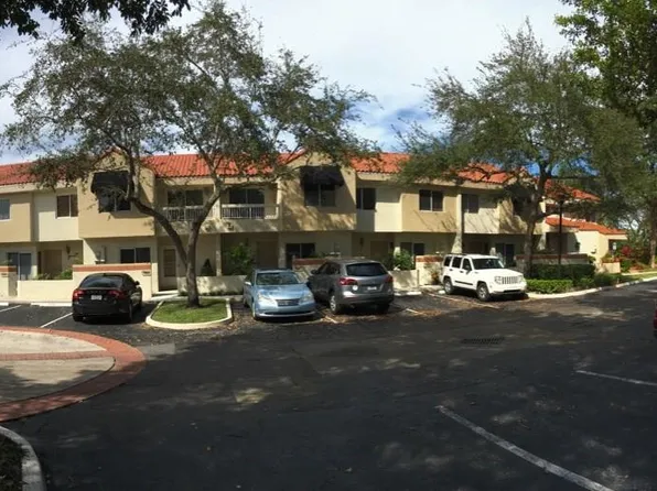 7885 NW 7th Ct #406, Plantation, FL 33324