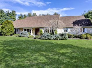 8 Pheasant Run, Holmdel, NJ 07733