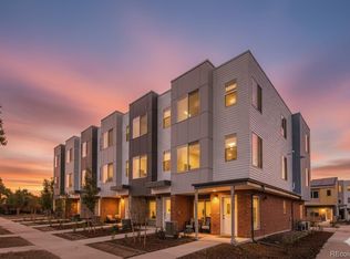 15252 W 68th Loop, Arvada, CO 80007