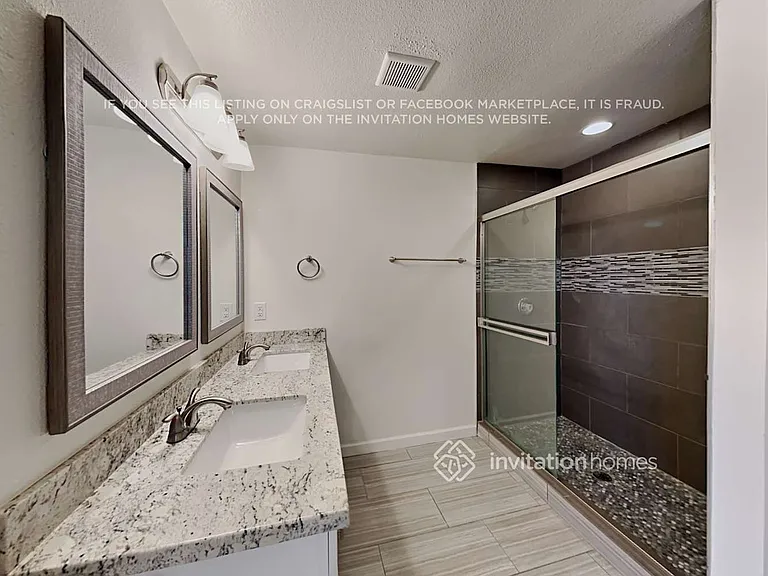 422 E Papago Dr — Photo 16