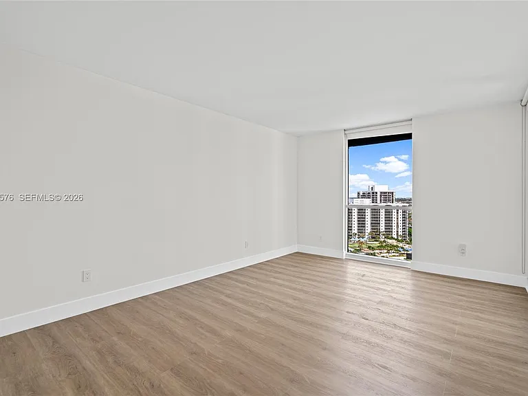 21055 Yacht Club Dr #1903 — Photo 26