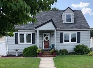 57 Post Blvd, Carteret, NJ 07008