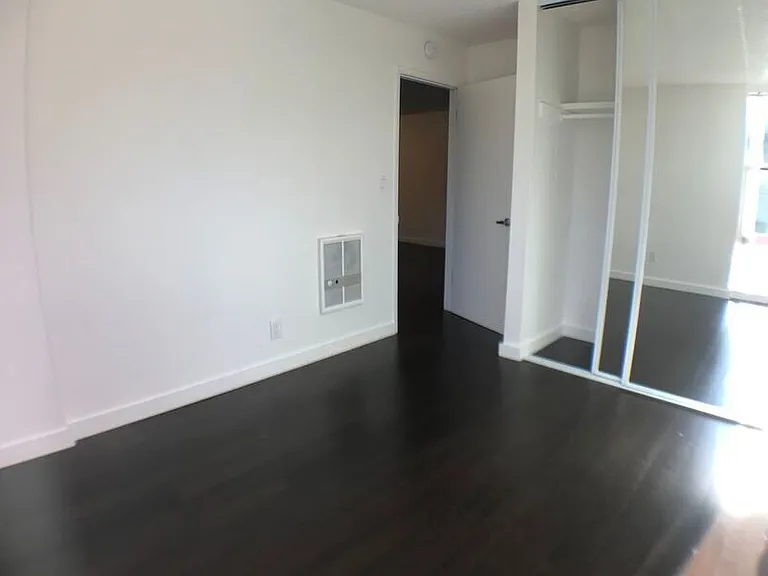 2240 Blake St — Photo 10