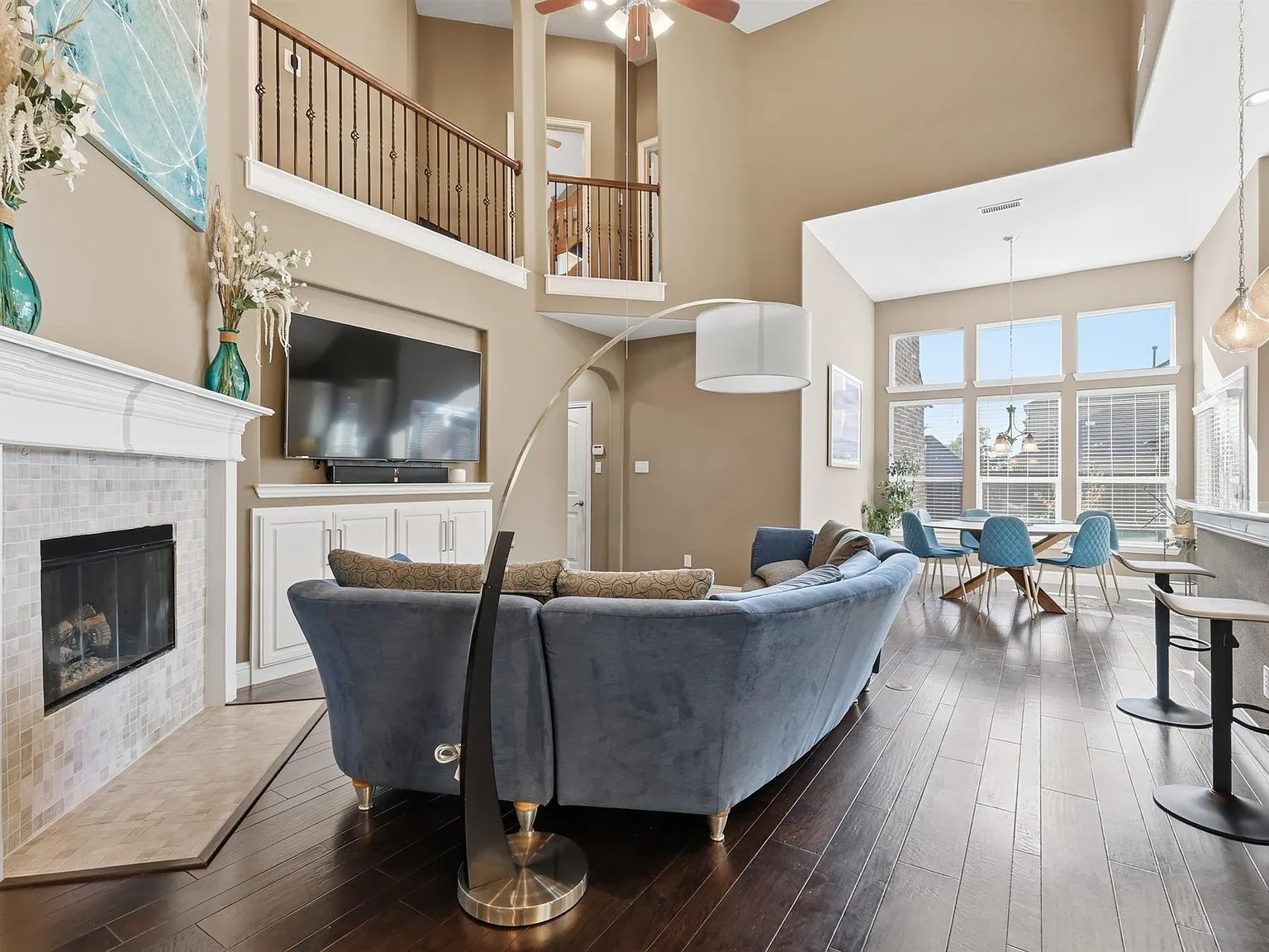 1273 Ranch Gate Ln — Photo 1