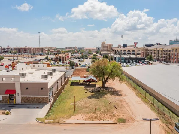 2509 2nd Pl, Lubbock, TX 79415