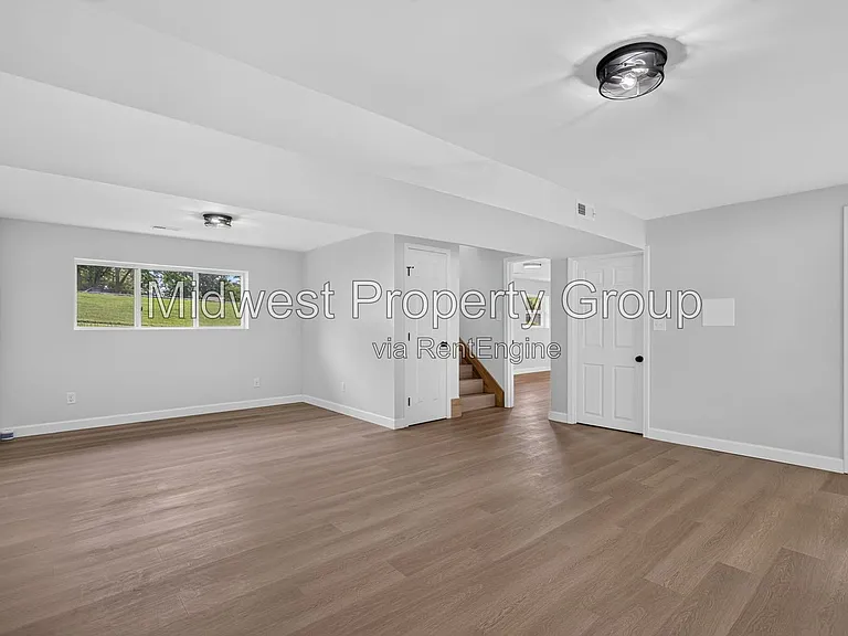 13 S Perry Cir — Photo 29