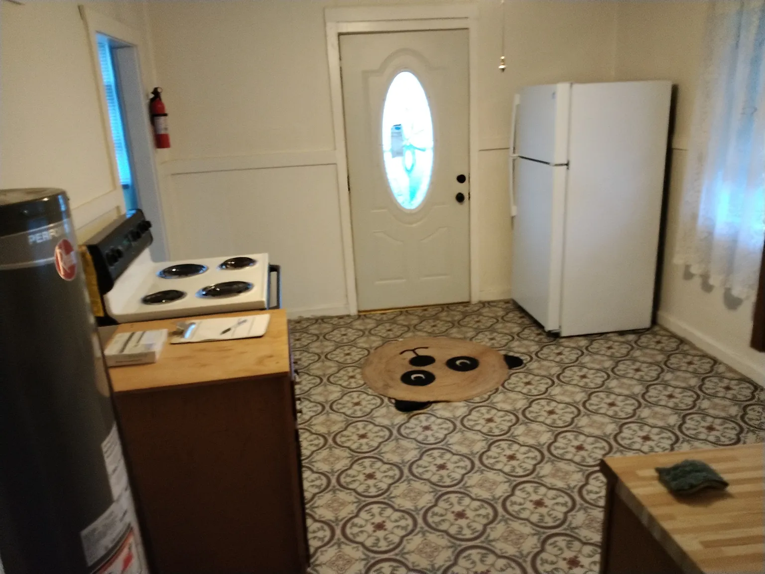 609 East St — Photo 2