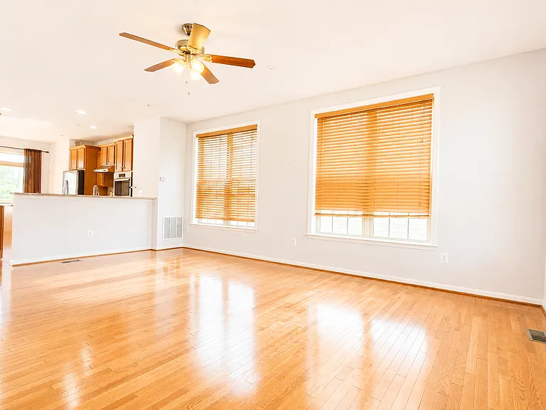 4735 Verdana Loop — Photo 11