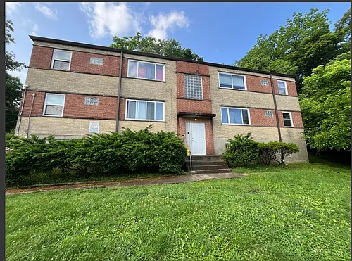 2825 Westknolls Ln #2 Photo 1