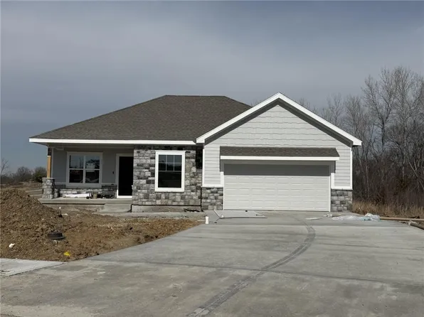 1781 N 157th Ter, Basehor, KS 66007