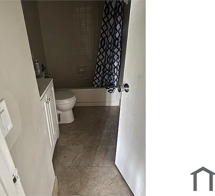 2 bed, $2,400 — Photo 2