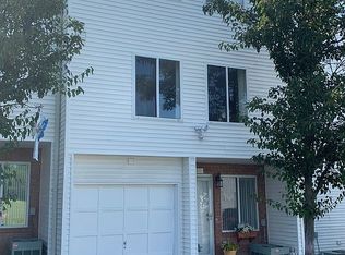 30 Aspen Knolls Way, Staten Island, NY