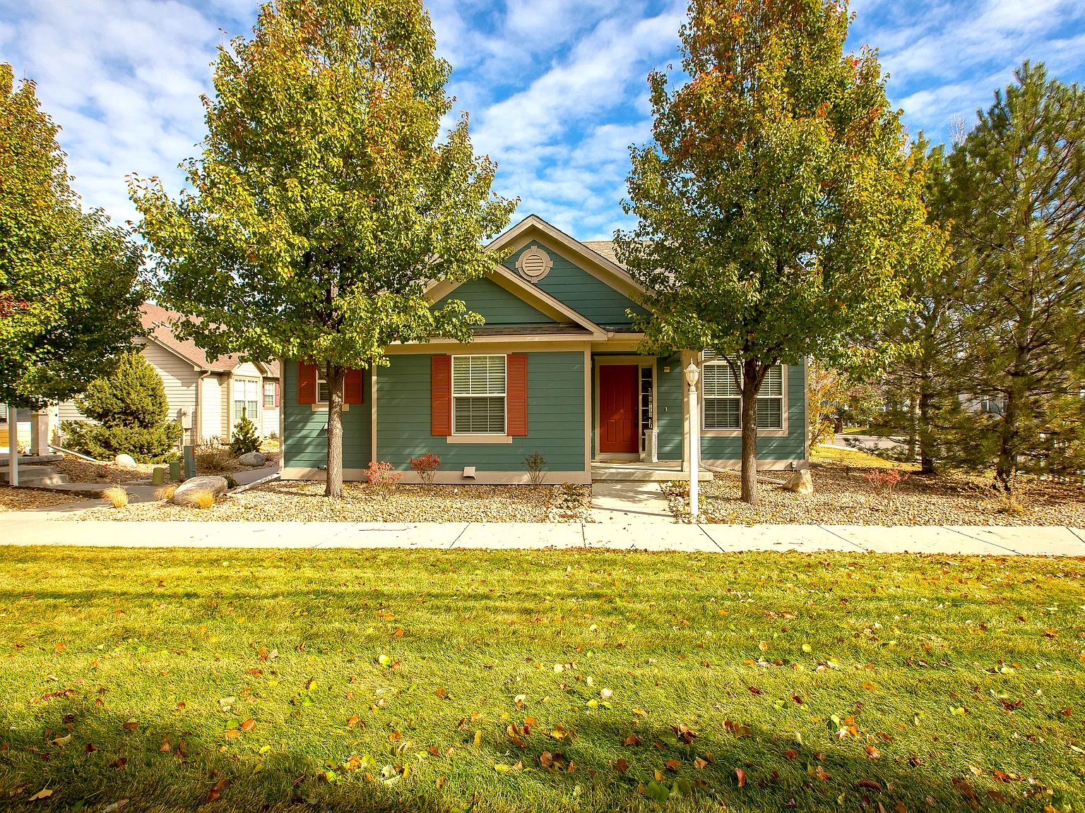 3 bed, 2528 sqft, $2,750 — Photo 1