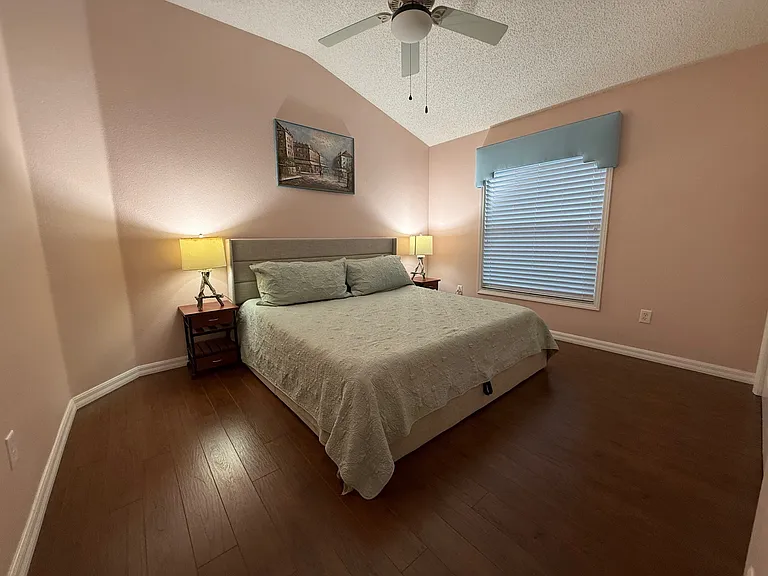 1330 Mayesville Way — Photo 5