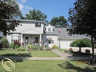 1st image of 3946 Edgewood St