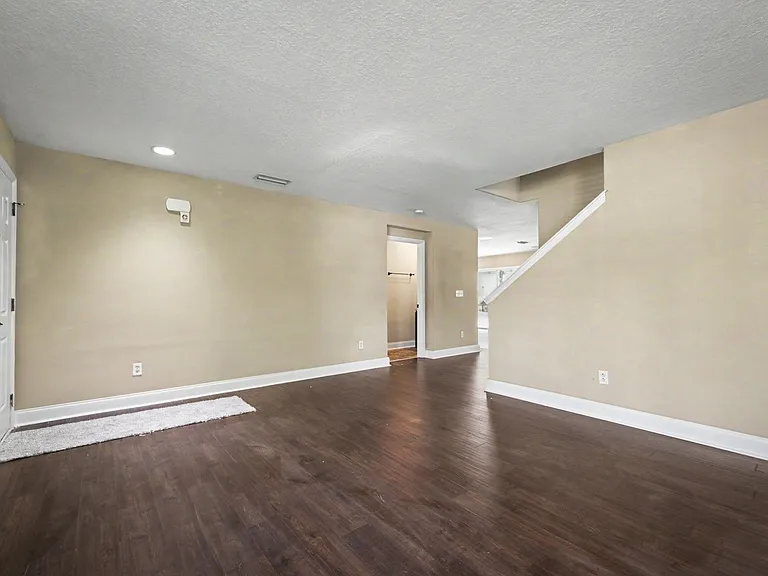 172 Crown Wheel Cir — Photo 9