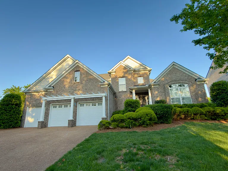 1731 Players Mill Rd — Photo 1