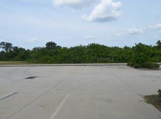 101 Triple Diamond Blvd, North Venice, FL 34275