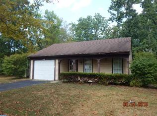 55 Maidstone Pl, Southampton, NJ 08088