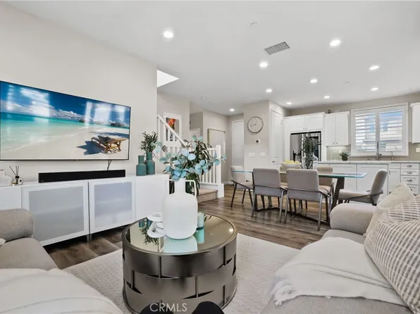 86 Fuchsia, Lake Forest, CA 92630