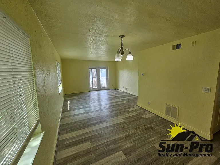 900 S Peninsula Dr — Photo 5