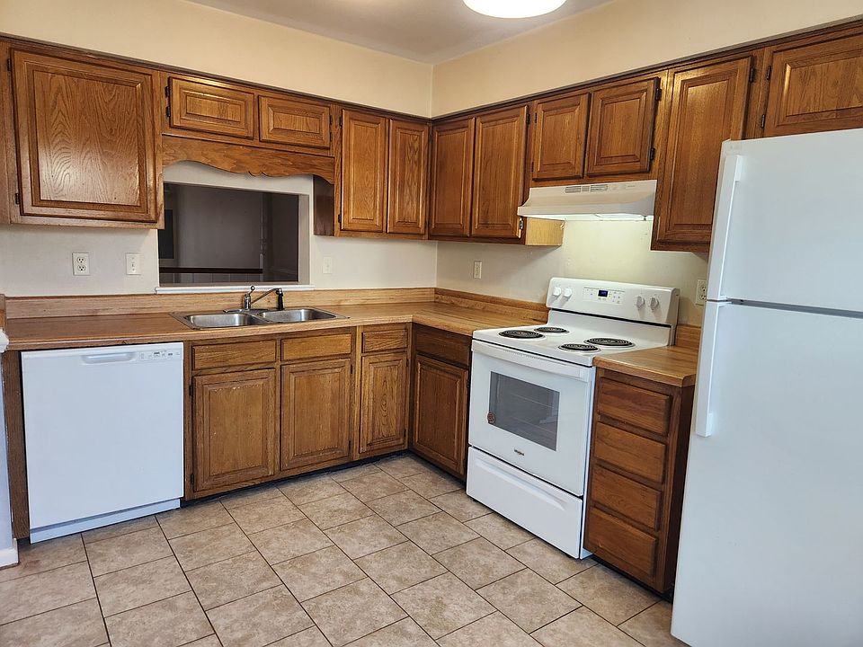 1st image of 4775 Marlwood Way