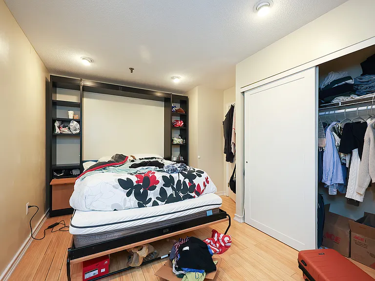 147 Kelton St #607 — Photo 6