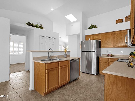 3rd image of 16641 E BAYFIELD Drive #A