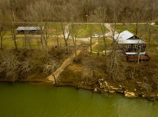 4039 Maxwell Dr, Centerville, TN 37033