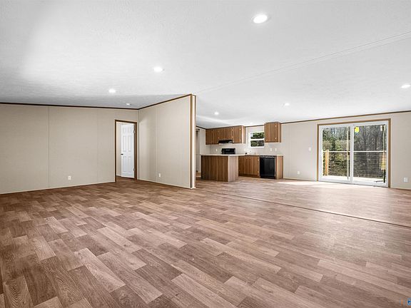 4th image of 8368 Sand Valley Rd