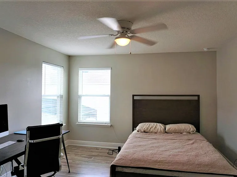 4207 Oak Lodge Way — Photo 24
