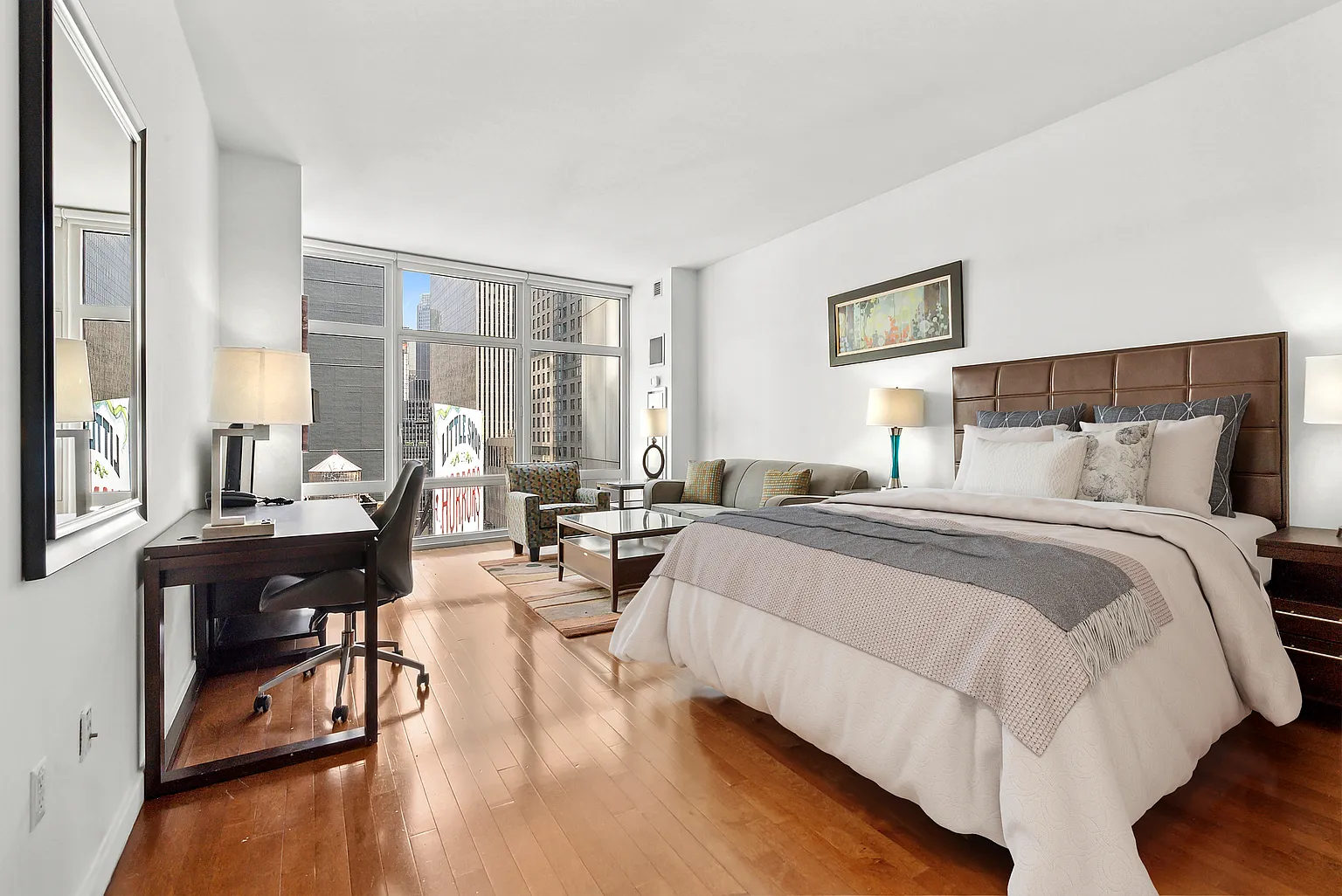 1600 Broadway APT 19F photo 1