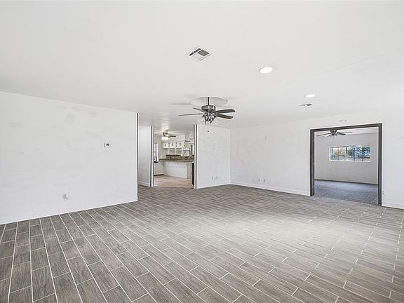 3rd image of 2140 Kimberlee Ct