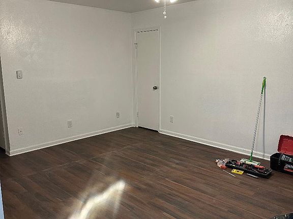 4th image of 7442 Fenner St #A