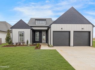 209 Buenos Aires Ave, Youngsville, LA 70592