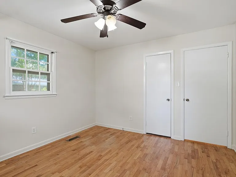 704 Jackson Dr — Photo 13