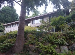 7228 38th Ave SW, Seattle, WA 98126