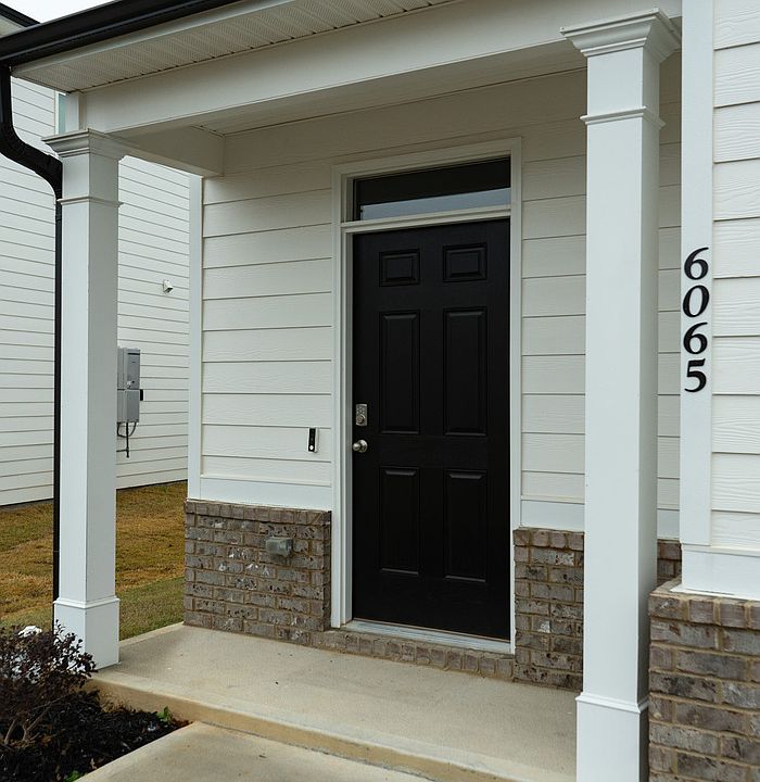 2nd image of 6065 Beadlow St