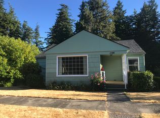 1196 Juniper Ave, Coos Bay, OR