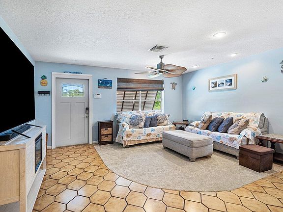 3rd image of 7741 4th Terrace