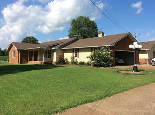 1809 S College St, Trenton, TN 38382
