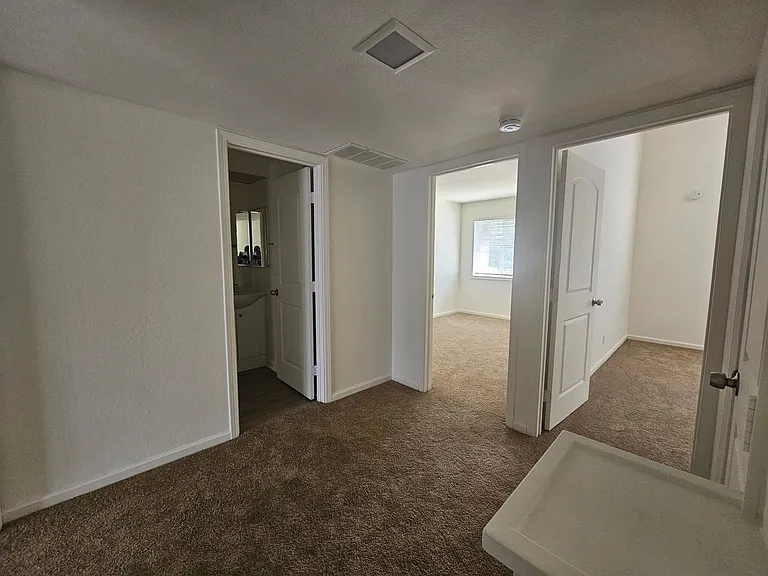 Cypress Townpark Apartments — Photo 5