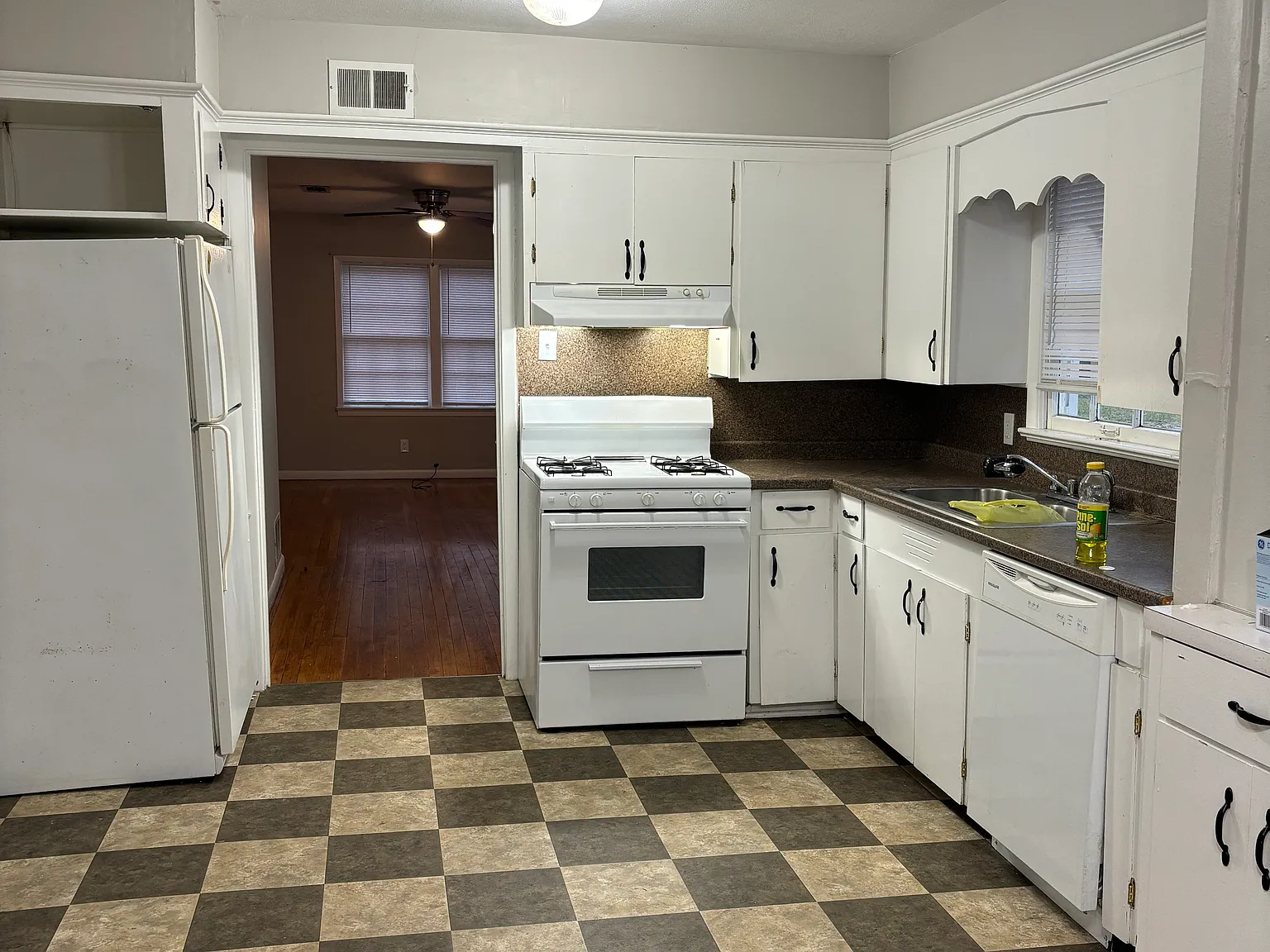Riviera Dr, Shreveport — Photo 3