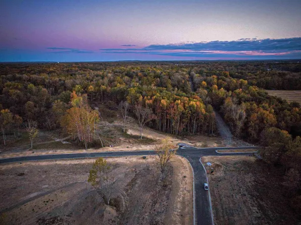 1563 Firefly Cv, Boonville, IN 47601