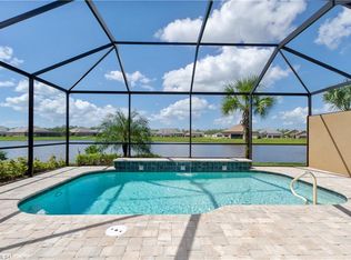 7623 Jacaranda Ln, Naples, FL 34114