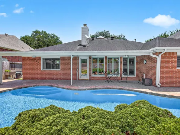 4027 Harwood Dr, Sugar Land, TX 77479