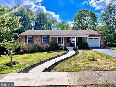 2740 Blue Hen Ct, Harrisburg, PA, 17112