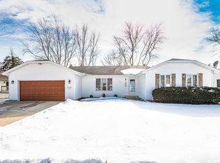 118 Mattek Ave, Dekalb, IL 60115